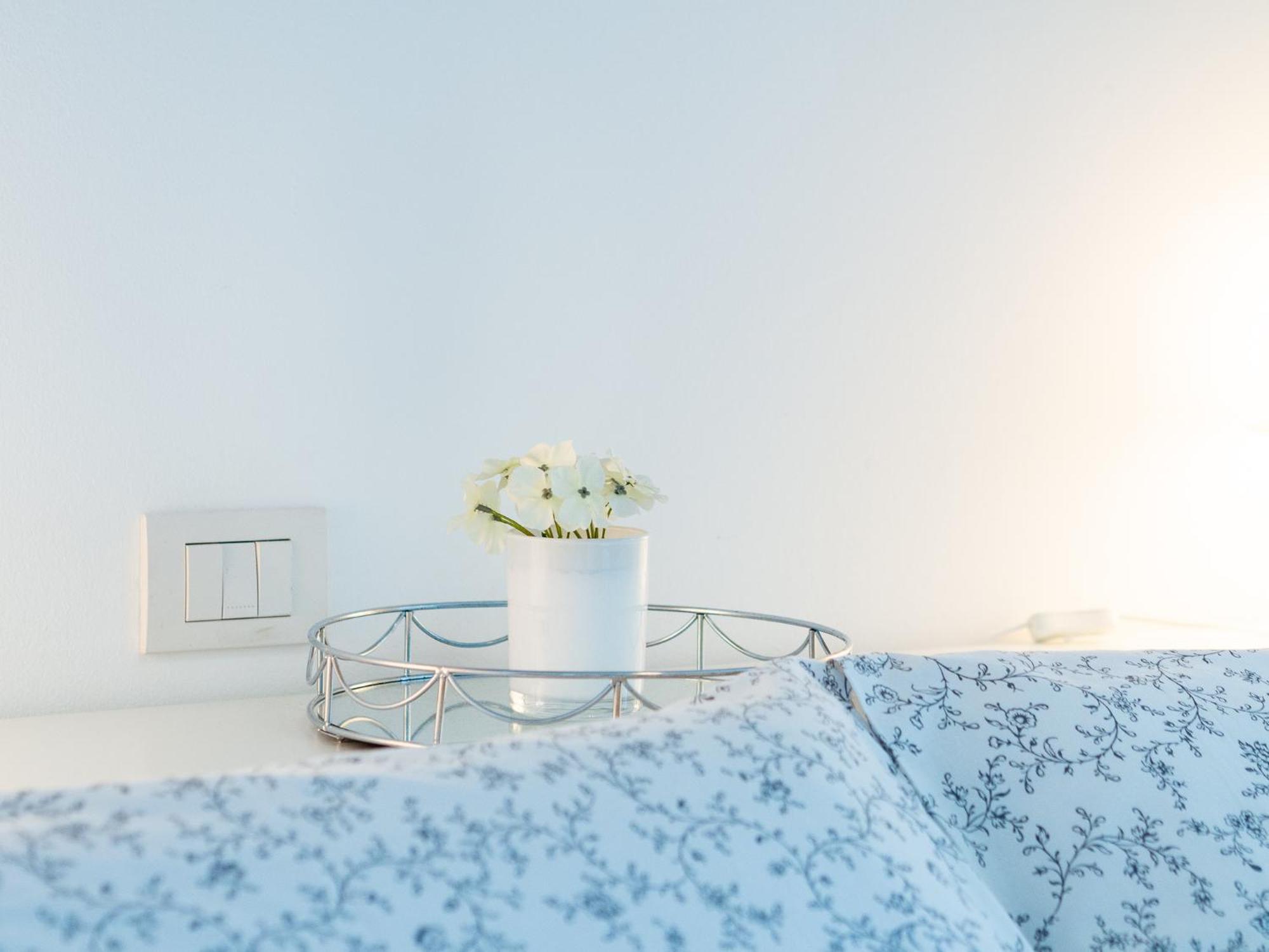 Ferienwohnung Monolocale Con Balcone Self Check In Milano Sempione Exterior foto
