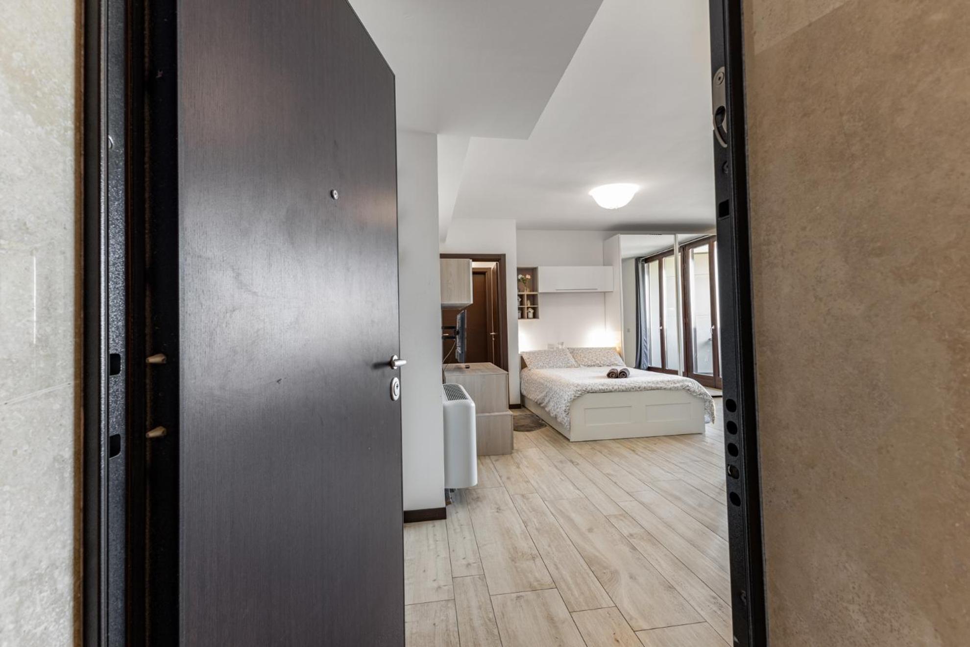 Ferienwohnung Monolocale Con Balcone Self Check In Milano Sempione Exterior foto